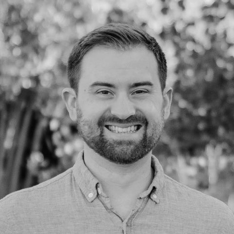 Headshot photo of Ammon